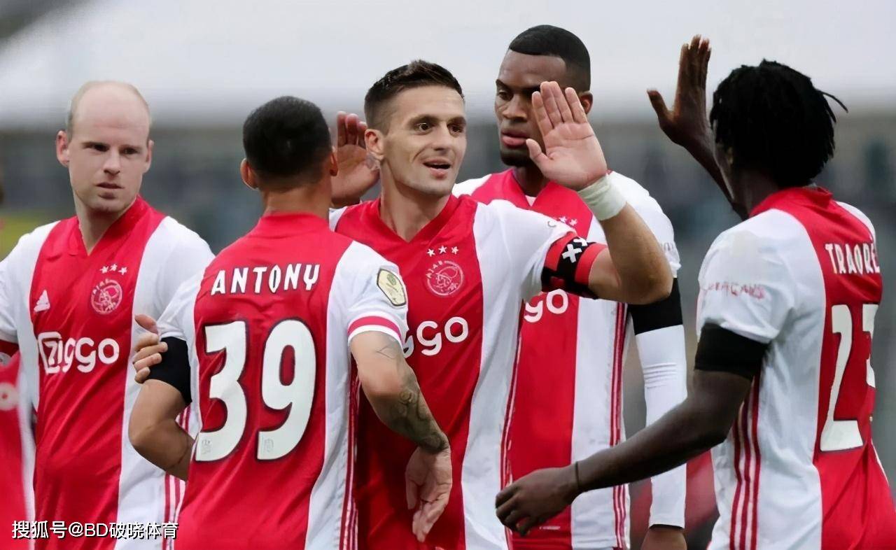 的默契配合 的默契配合